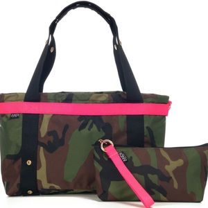 ANDI bag- camo with pink stipe